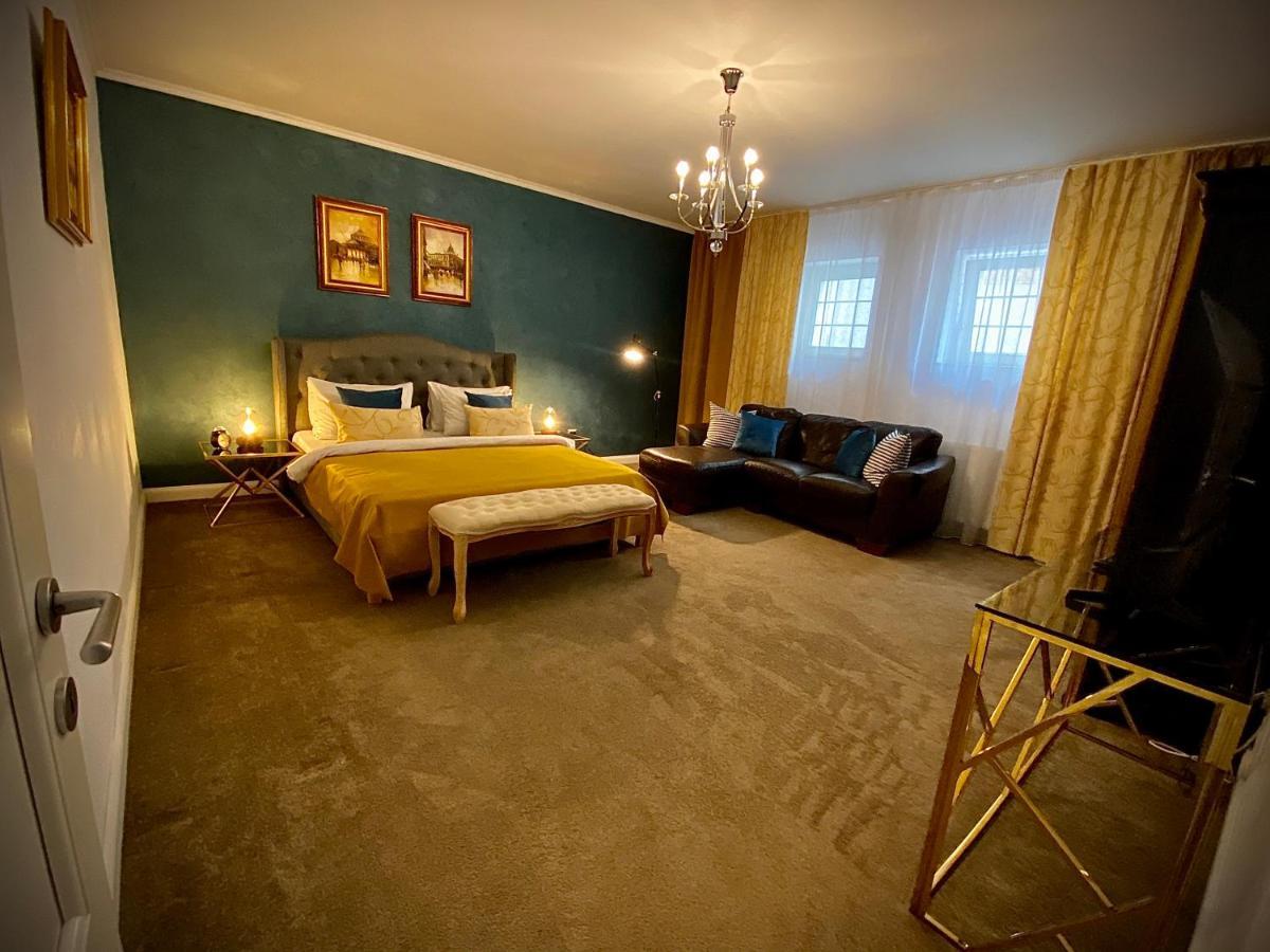 SaraDa Boutique Luxury Apartment Deva Extérieur photo