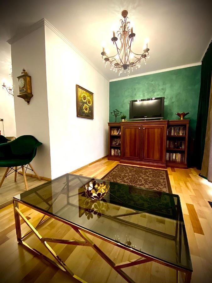 SaraDa Boutique Luxury Apartment Deva Extérieur photo