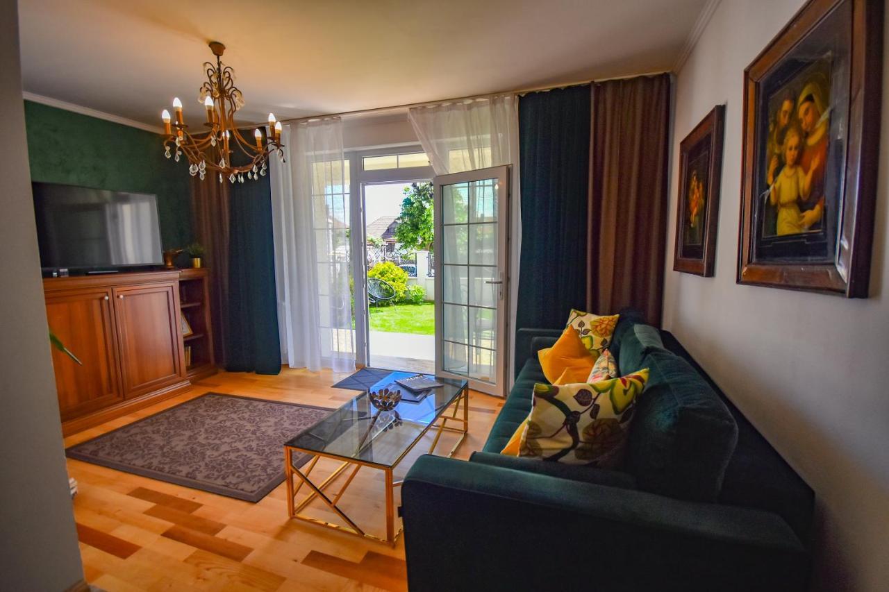 SaraDa Boutique Luxury Apartment Deva Extérieur photo
